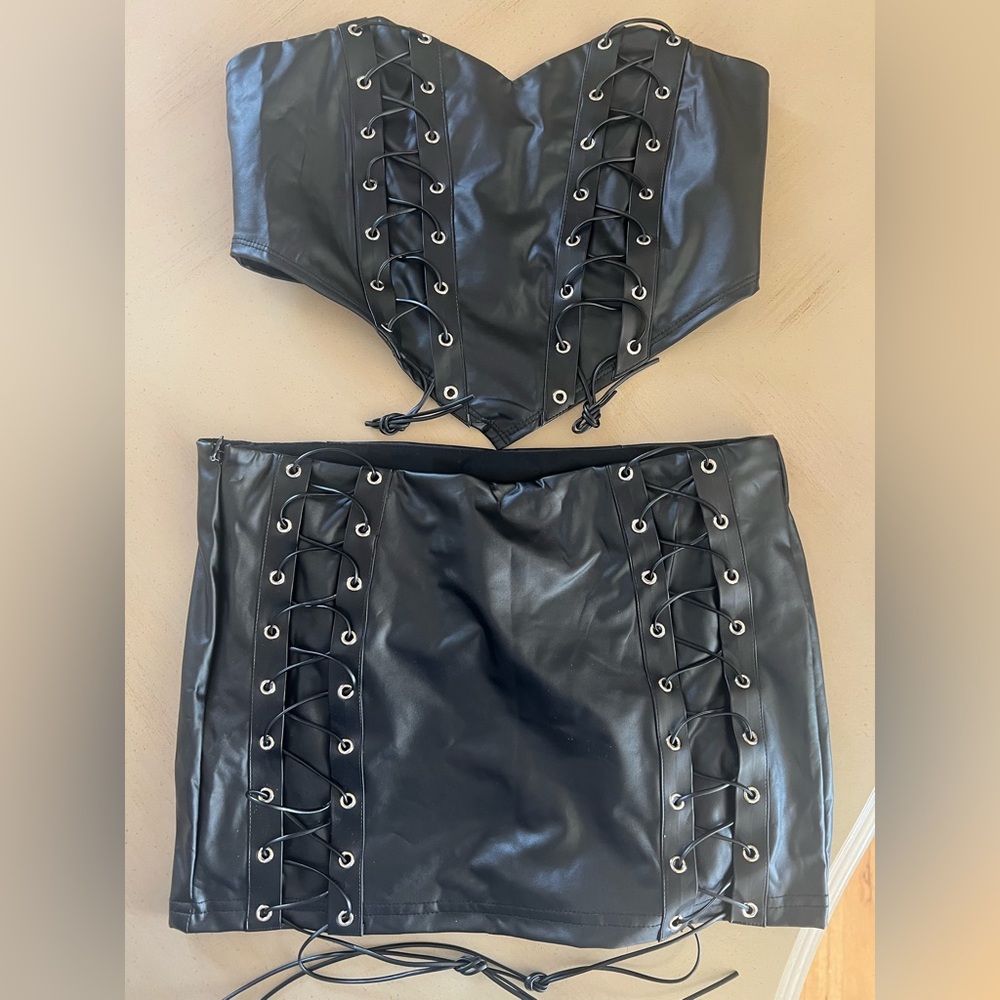 SHEIN ICON lace Up PU Leather Tube Top & Body on Skirt